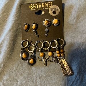 Shyanne Western Earring Set